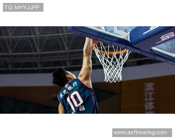 北京篮球队在大师赛中的耐力表现分析与启示